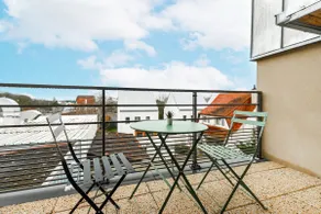 Urban Escape in Clamart - Image 3