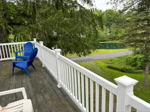 Farmhouse in beautiful countryside setting - Image 3