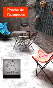 L 'ase et la tuca_Downtown_Family room - Image 4