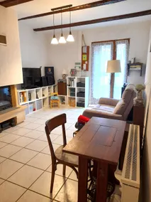 L 'ase et la tuca_Downtown_Family room - Image 3