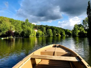 Old cabin on the banks of the Loir - Image 2