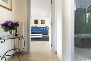 [Apartment Design] Terrace, stunning lake view - Image 3