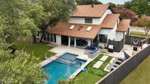 Luxurious 4BR 3BA with Private Relaxing Pool - Image 2