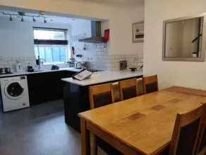 Charming home in Beverley - Image 4