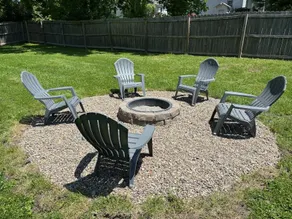 Liberty Retreat w/ Fire Pit, Fenced Yard, Parking - Image 4