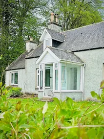 Cosy Country House in Deeside - Image 4