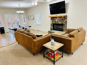 Lakefront Hartwell Home | Private Dock + Sleeps 15 - Image 5