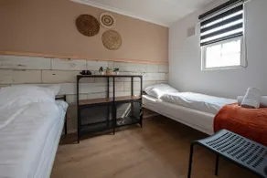 Shelter ~ Rest ~ Cycling ~ Air conditioning ~ Privacy! - Image 4