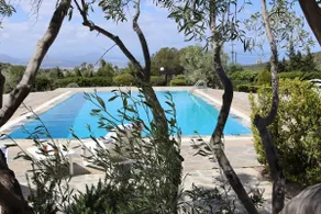 Turquoise Villa Loutraki - Image 4