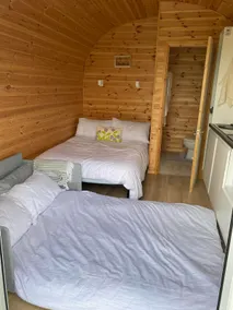 Baldwins Brook glamping pod - Image 4