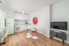 Pedro's Apartments with air-conditioning, Mid-Cen. - Image 5