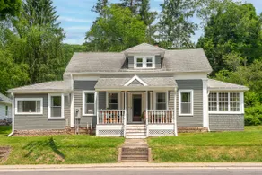 Vintage Catskills Home • Bucolic Views & Coziness - Image 2
