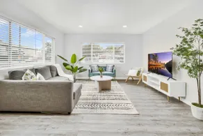 RARE: AC, GAMES, 8mins to Zoo/DT, 5miles to beach! - Image 3