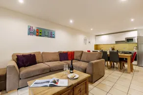 3 bedroom in the village centre - Image 3