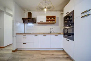 Modern - Image 3