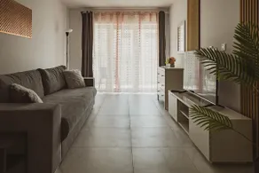 Center-Apartment in “heart of city center” - Image 3