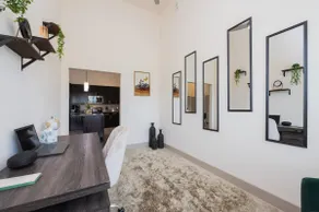 Luxury accommodations in the heart of DFW - Image 3