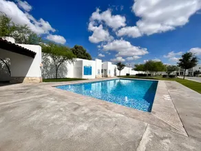 New residence near Galerías, with a shared pool - Image 5