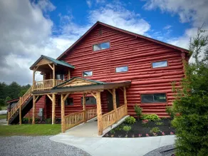 Half Mile Ranch's Grand Lodge - Image 2