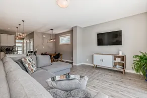 Spacious Home w/ Sauna & Fenced Yard w/ BBQ, Pet-Friendly, Sleeps 10, King Beds - Image 5