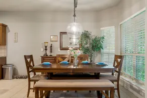Jenks Oasis-5BR Near Tulsa and Premium Outlets - Image 2