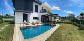 Private Pool, Garden and Fireplace - New - Image 2