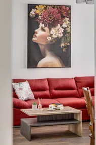 ARI Central Grand Apartment - Image 2