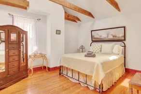 Downtown Gettysburg Entire Home • 4BR/3B • Parking - Image 5