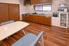 Entire building/family-friendly spacious 93 ㎡/up to 9 people/free parking/near the Hikone Interchange on the expressway/supermarket 200 m - Image 4