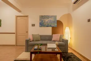 Staymaster Serafina - Spacious 1BR -AC -WiFi -TV - Image 5