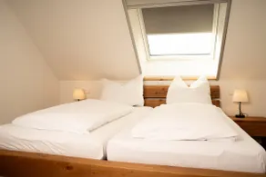 Modern 3 room apartment with big balcony for 4 Pax - Image 3