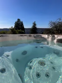 Luxury Holiday Cottage with Hot Tub, Peak District - Image 2