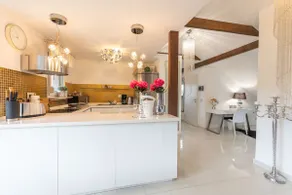 Luxury apartment with balcony in Bochum - Image 5