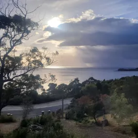 The Lookout House at Pirates Bay - Image 4