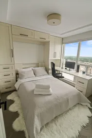 Wifi | Free Parking | Big Mall | 25 min DT/Airport - Image 2