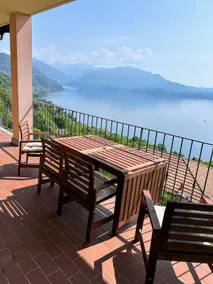Lago Maggiore - Balcony with lake view & pool | 2 bedrooms - Image 2