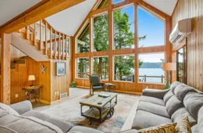 Waterfront Retreat: Eldon House on Hood Canal - Image 3