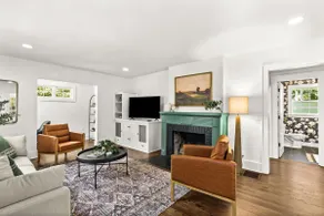 Newly Renovated Bungalow near UO - Image 4