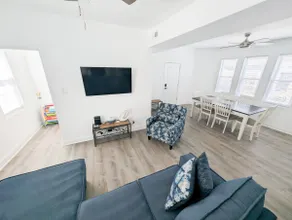 AC 3BR Cozy Nook: Sleeps 8! - Image 5