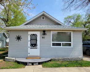 Downtown Dream House for Kids - Image 4