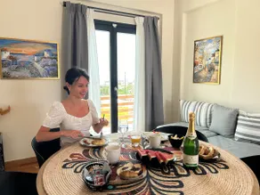 Golden Moments Santorini Villa Melody - Image 3