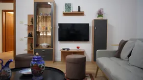Melek Luxury Apartments Unit 15 - Image 2