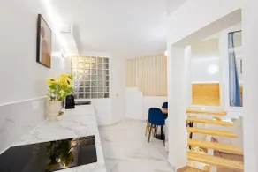 Spacious 48m² Loft–Arc Triomphe & Champs-Élysées - Image 4