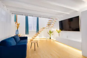 Spacious 48m² Loft–Arc Triomphe & Champs-Élysées - Image 2
