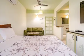 Boutique Vagator Stay • Pool & Gym - Image 2