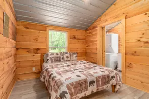 Modern Cabin in the Woods with Hot Tub - Image 4