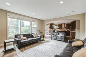 Entire Place, private, 5 BR Near Portland DT - Image 4