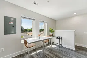 1 Bed/1 Bath/1Pkg Space|Dogs-OK - Image 3