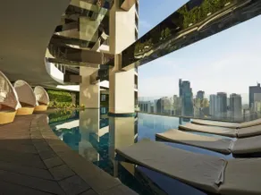 Highest Airbnb! Penthouse 2BR @ Gramercy, 65” TV - Image 4
