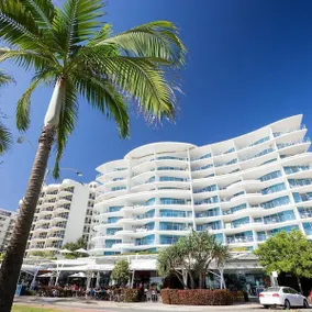 Sirocco Oceanfront Luxury Sub-Penthouse - Image 5